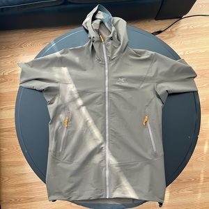 Mens Gamma LT hoody